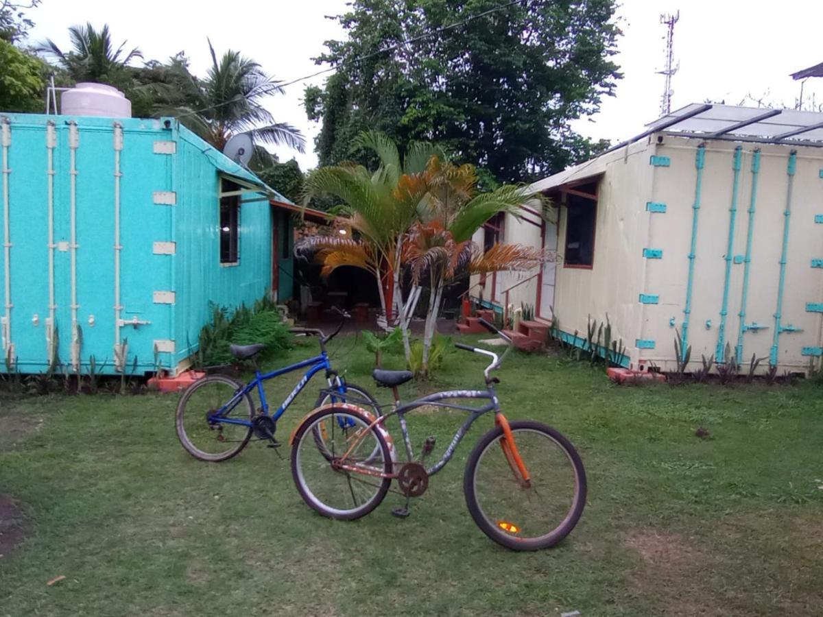 Hotel Container House Cahuita Zewnętrze zdjęcie